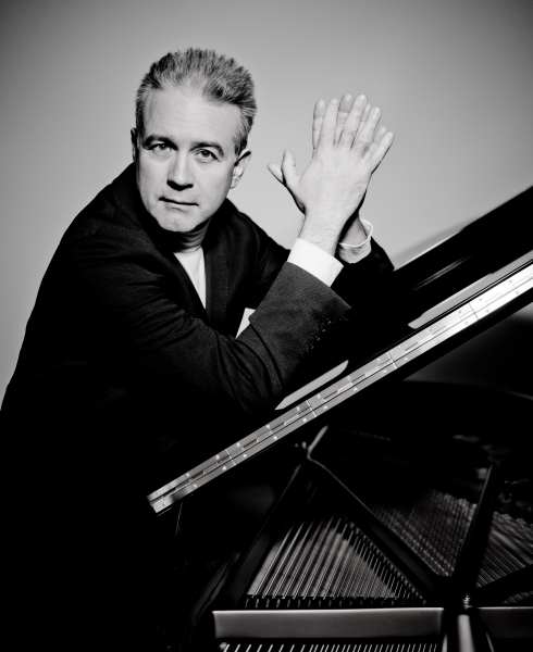 קרדיט צילום: Marco Borggreve