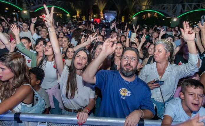 אווירת פסטיבל ראשון אווירת פסטיבל ראשון